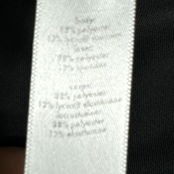 Lucy Tech Mid Rise Knee Length Leggings, Black, Size Large - Picture 6 of 12